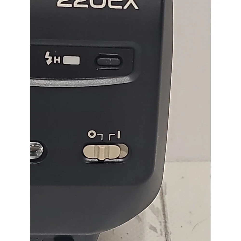Canon Speedlite 220EX Shoe Mount Flash